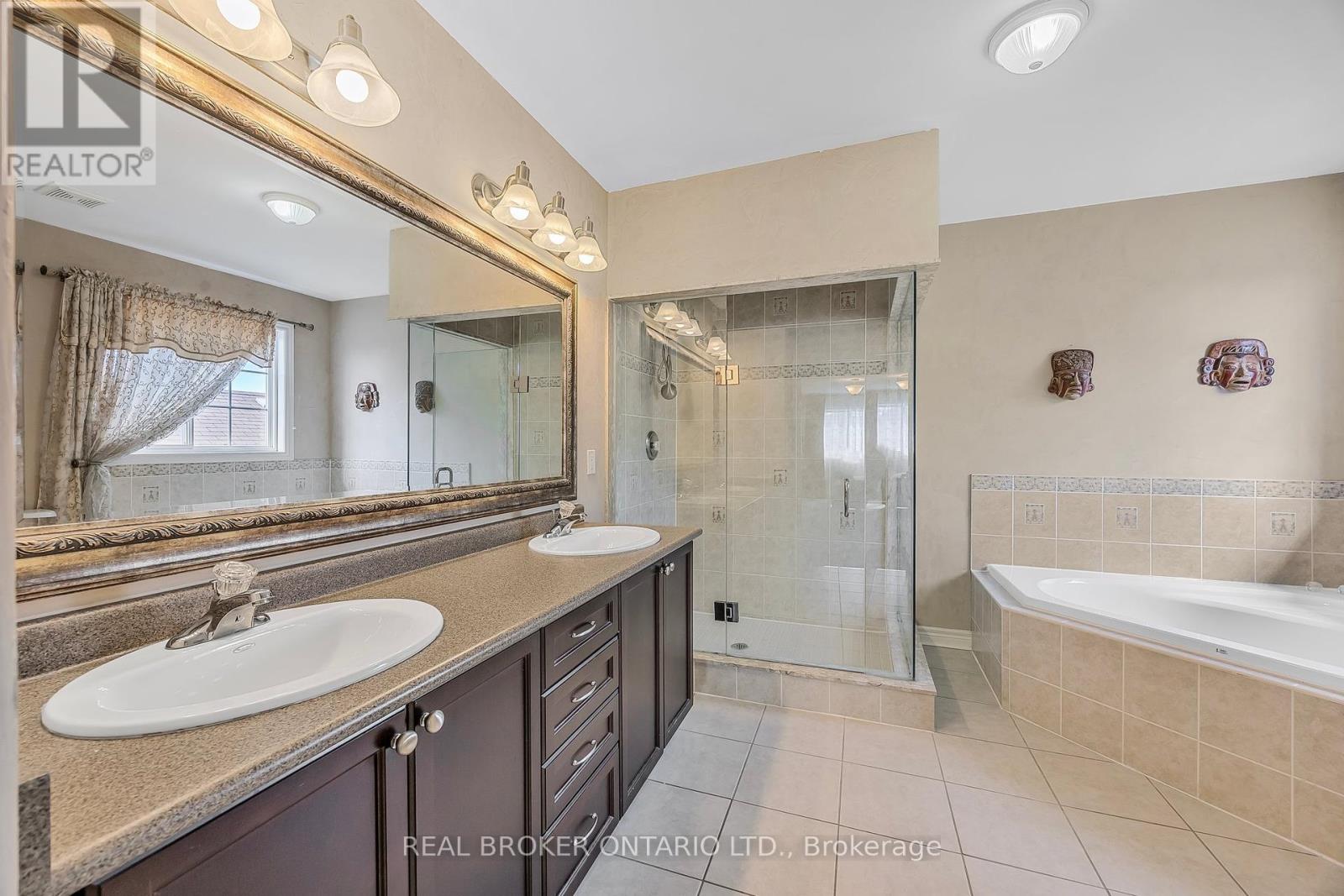 79 Sovereign's Gate, Barrie, Ontario  L4N 0Y9 - Photo 14 - S9382284