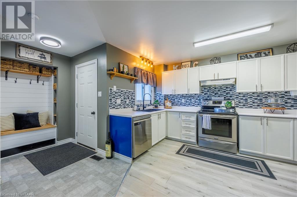 3-21 Wren Court, Tillsonburg, Ontario N4G 5K2 - Photo 4 - 40658133