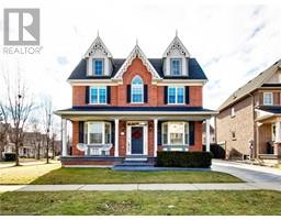 7096 BASKERVILLE Run, mississauga, Ontario