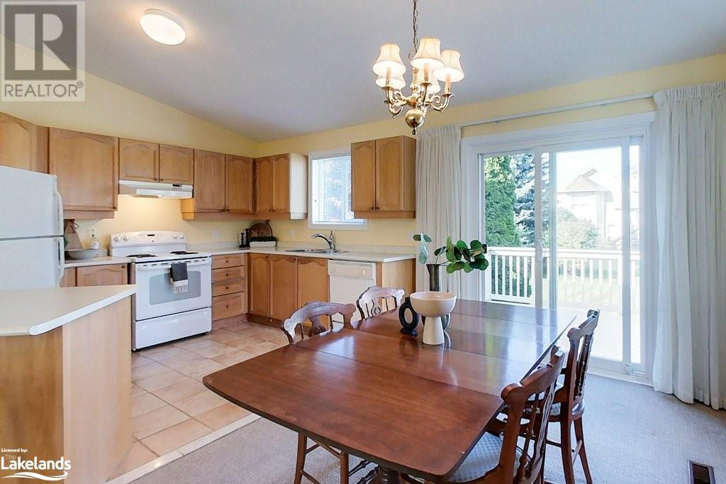 321 Balsam Street, Collingwood, Ontario  L9Y 5B9 - Photo 10 - 40656880