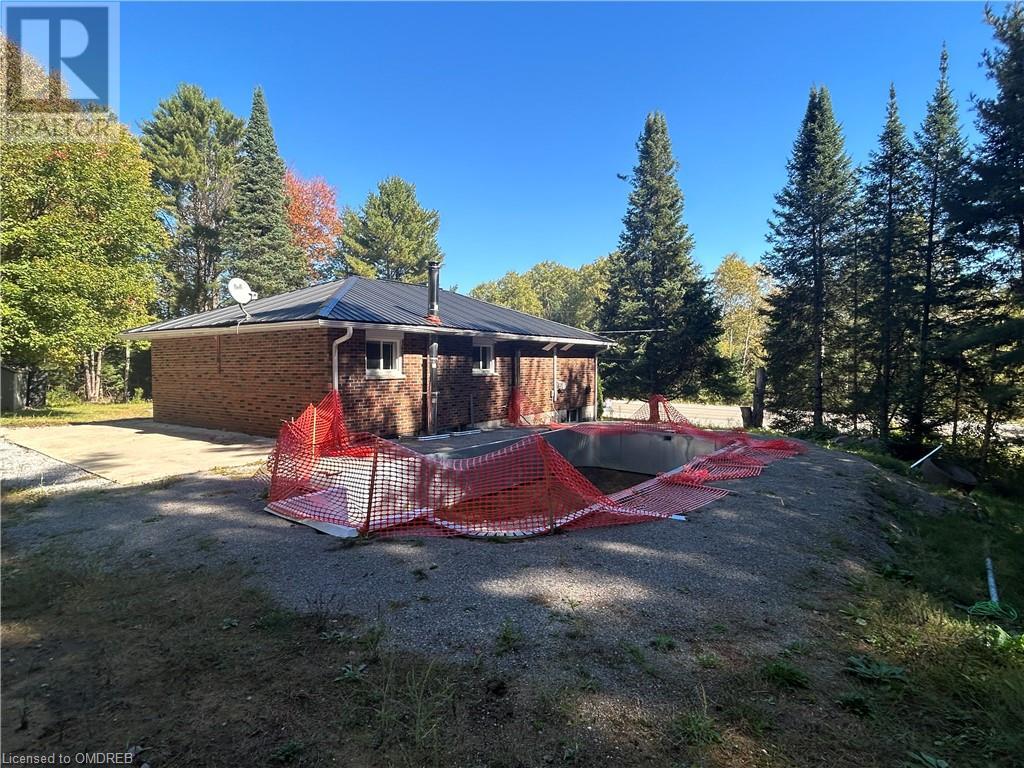 4885 Monck Road, Kinmount, Ontario  K0M 2A0 - Photo 17 - 40657977