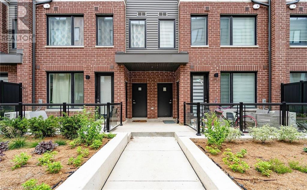 3415 Ridgeway Drive Unit# 13, Mississauga, Ontario  L5L 0B4 - Photo 3 - 40657606