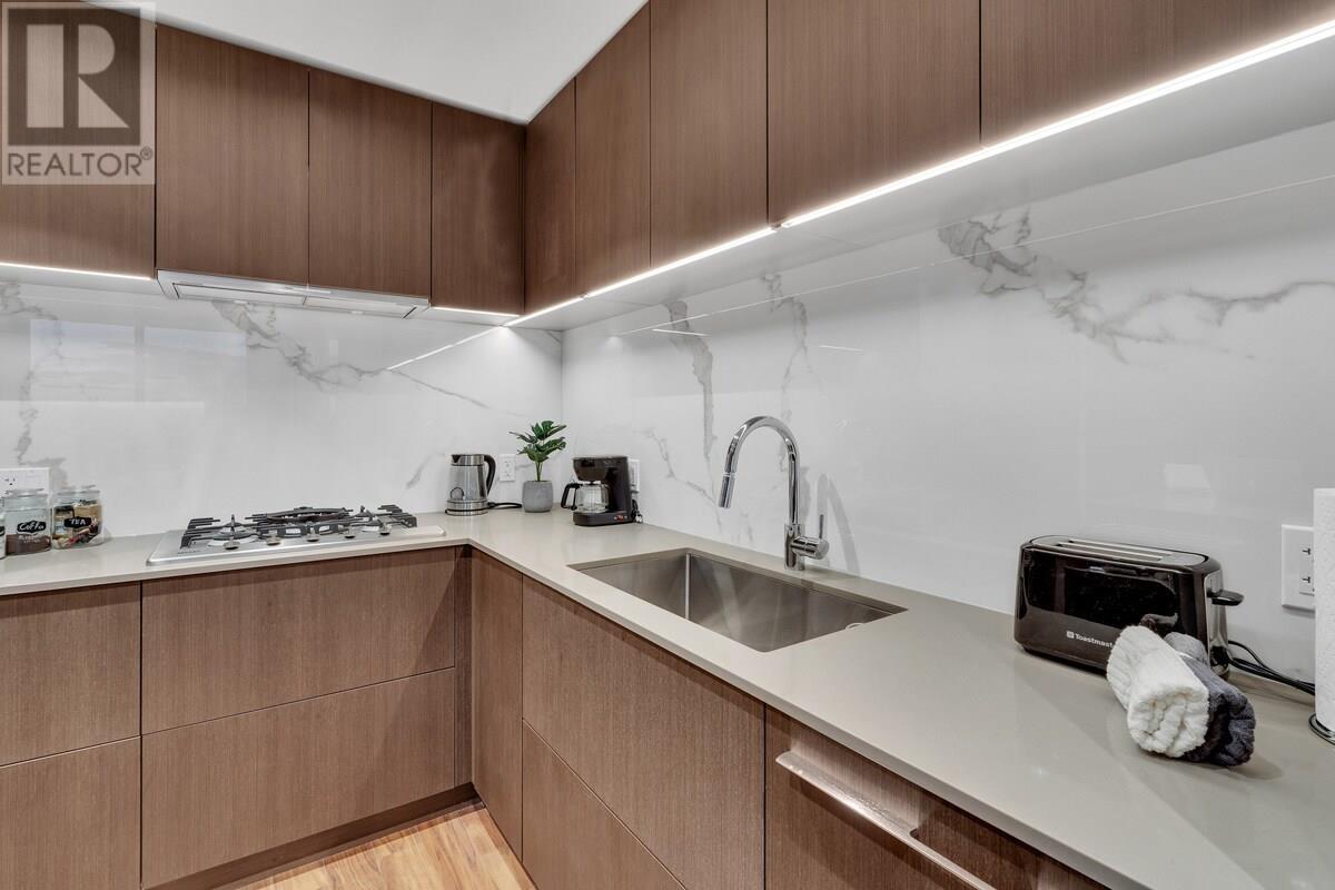 1604 1632 Lions Gate Lane, North Vancouver, British Columbia  V7P 3B4 - Photo 8 - R2932716