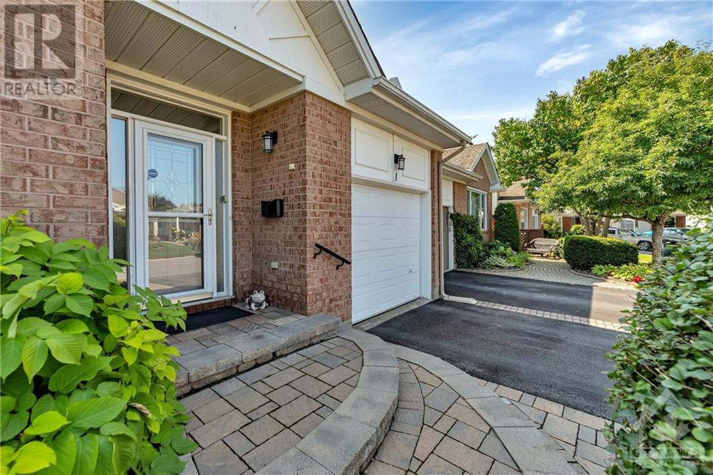 1 BILLINGHAM CRESCENT Ottawa