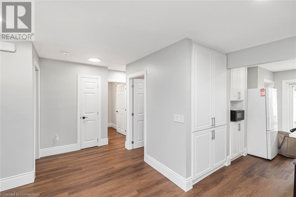 8 Mountsberg Road, Hamilton, Ontario  L0P 1B0 - Photo 14 - 40658022