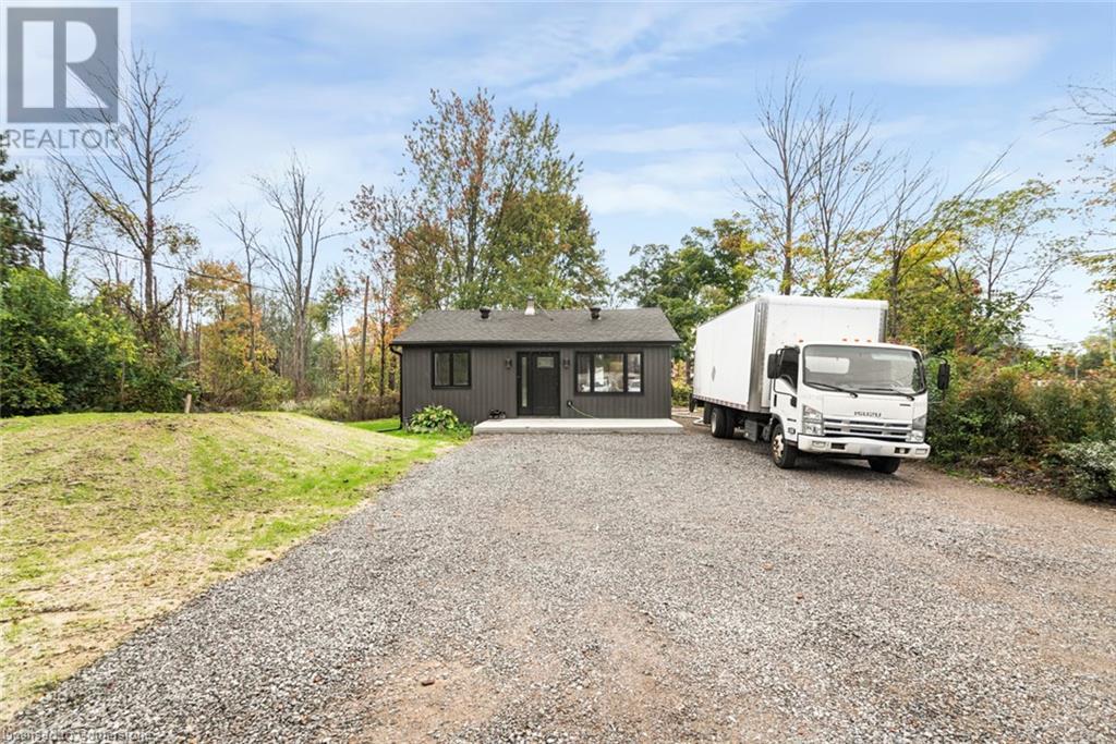 8 Mountsberg Road, Hamilton, Ontario  L0P 1B0 - Photo 4 - 40658022