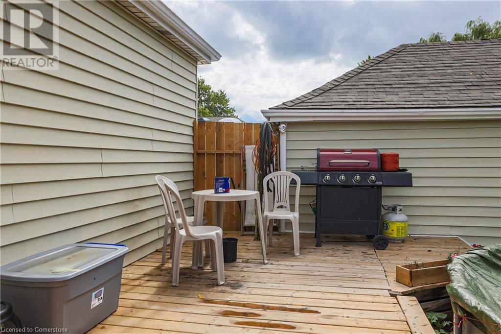 416 Deere Street, Welland, Ontario  L3B 2L8 - Photo 14 - 40657894