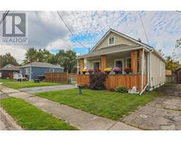 416 DEERE Street, welland, Ontario