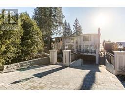 3918 SOUTHRIDGE AVENUE, west vancouver, British Columbia