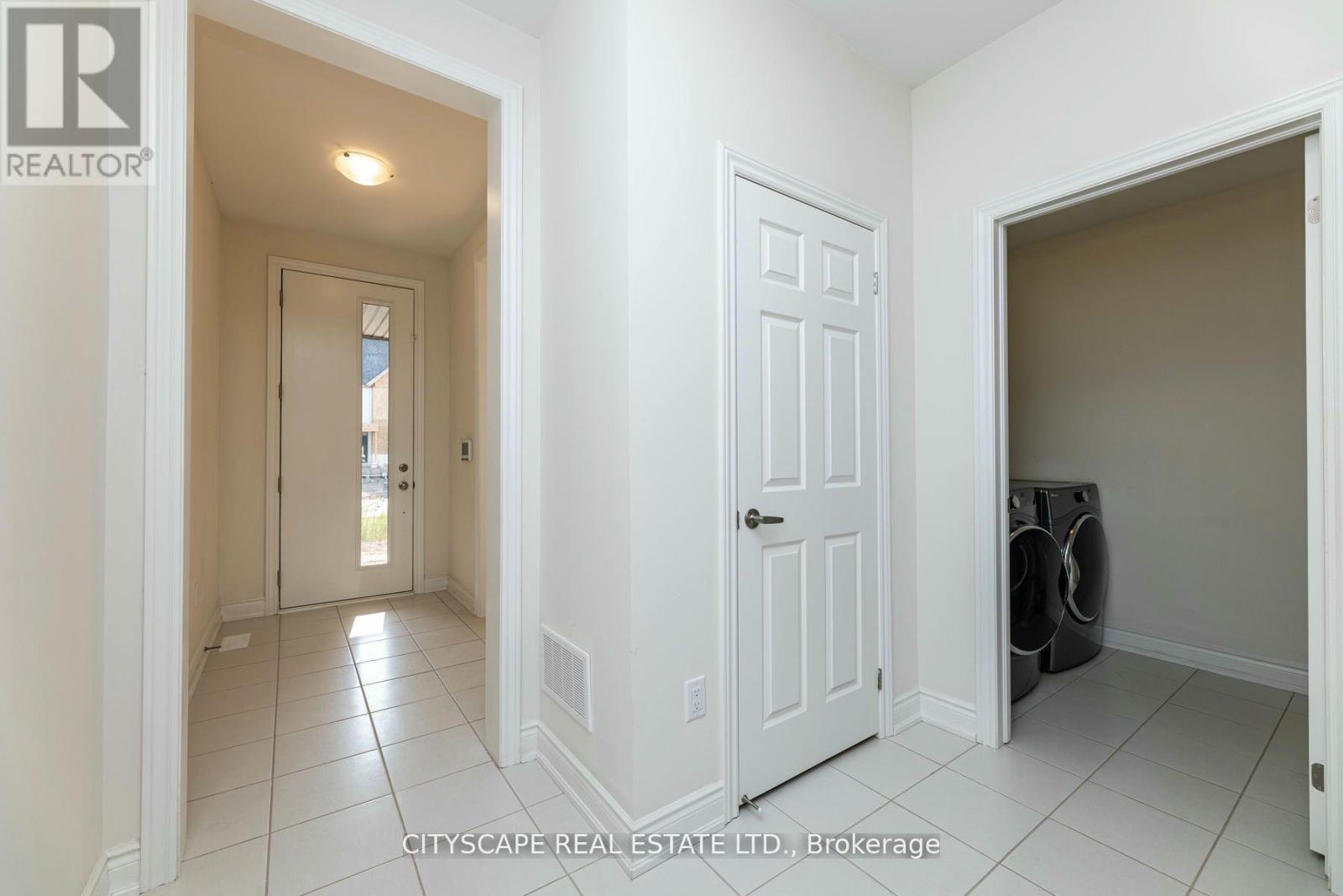 3243 Sixth Line, Oakville, Ontario  L6H 0V9 - Photo 12 - W9382887