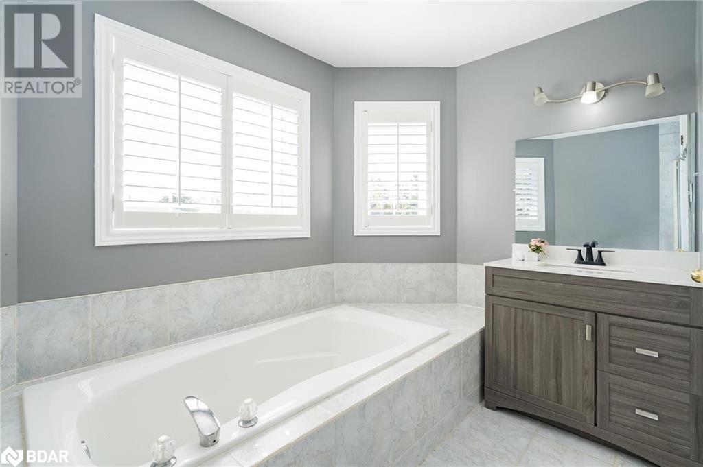 67 Kenwell Crescent, Barrie, Ontario  L4N 0A3 - Photo 16 - 40652620