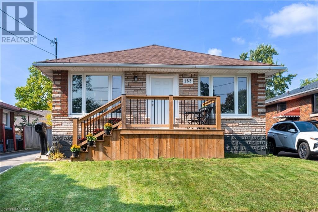 163 Camrose Avenue, Welland (773 - Lincoln/crowland), Ontario  L3B 1K4 - Photo 2 - X9414884