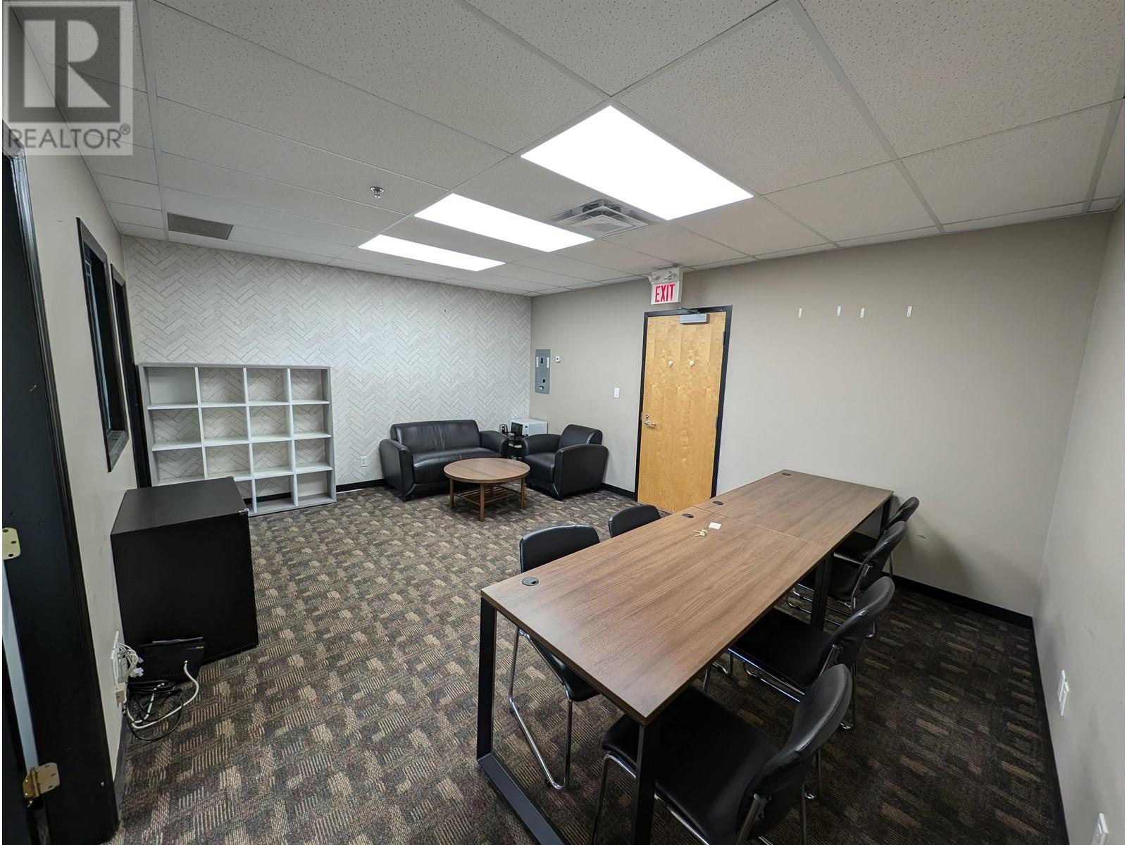 Property at 317 4538 KINGSWAY image 2