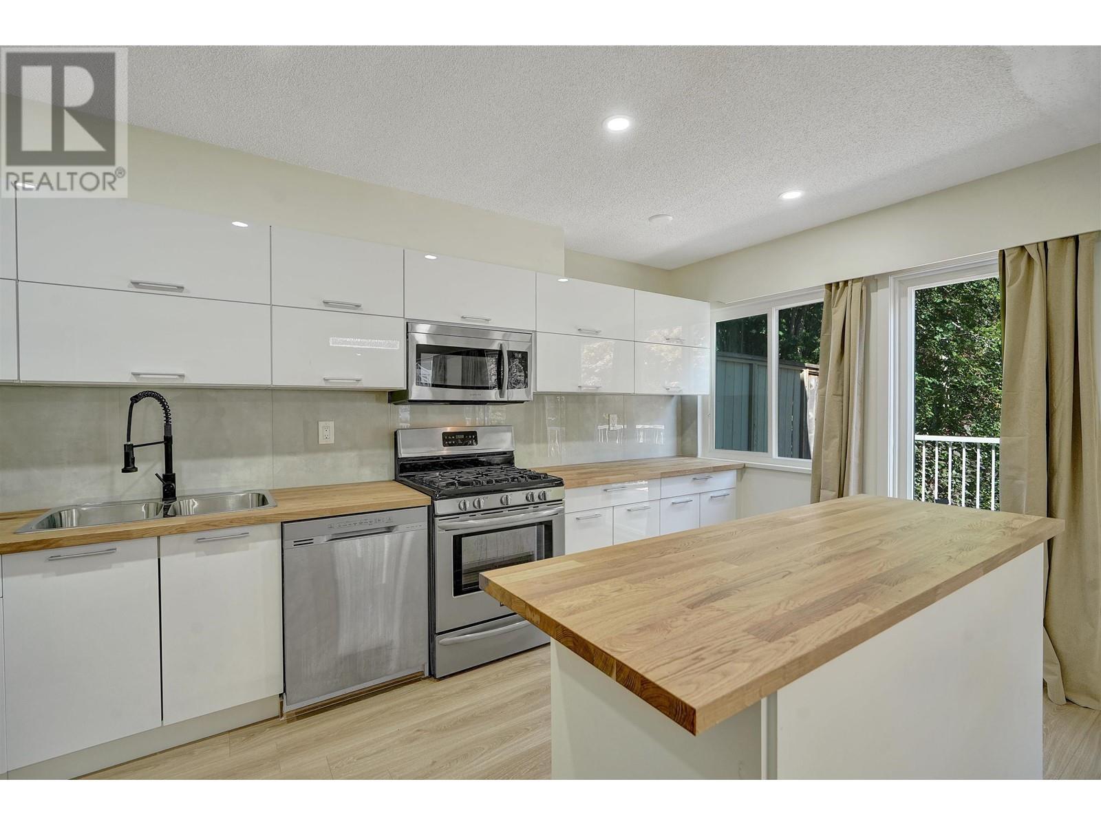 368 55a Street, Tsawwassen, British Columbia  V4M 3L9 - Photo 5 - R2932816