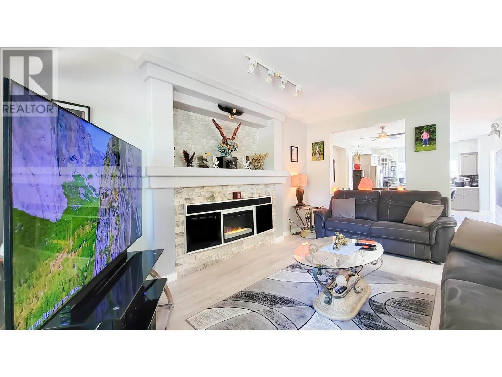 24104 102a Avenue, Maple Ridge, British Columbia  V2W 2B3 - Photo 13 - R2932837
