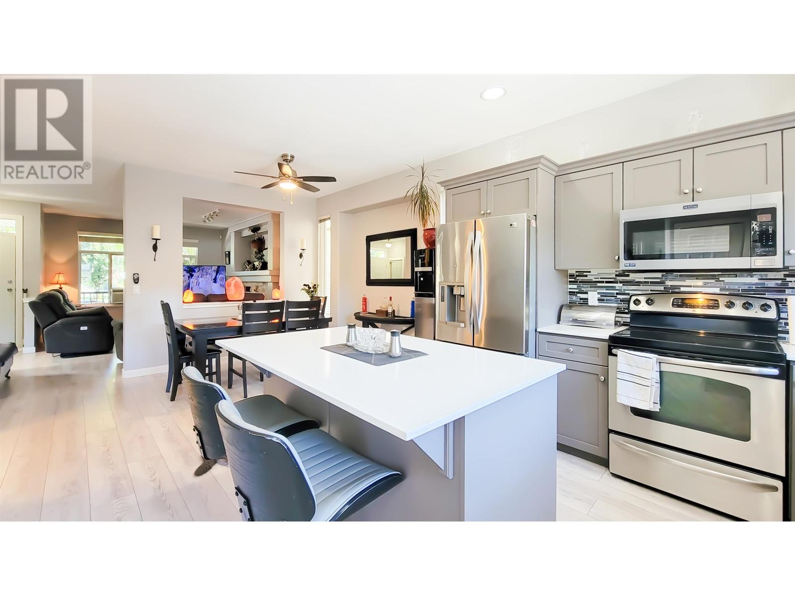 24104 102a Avenue, Maple Ridge, British Columbia  V2W 2B3 - Photo 17 - R2932837