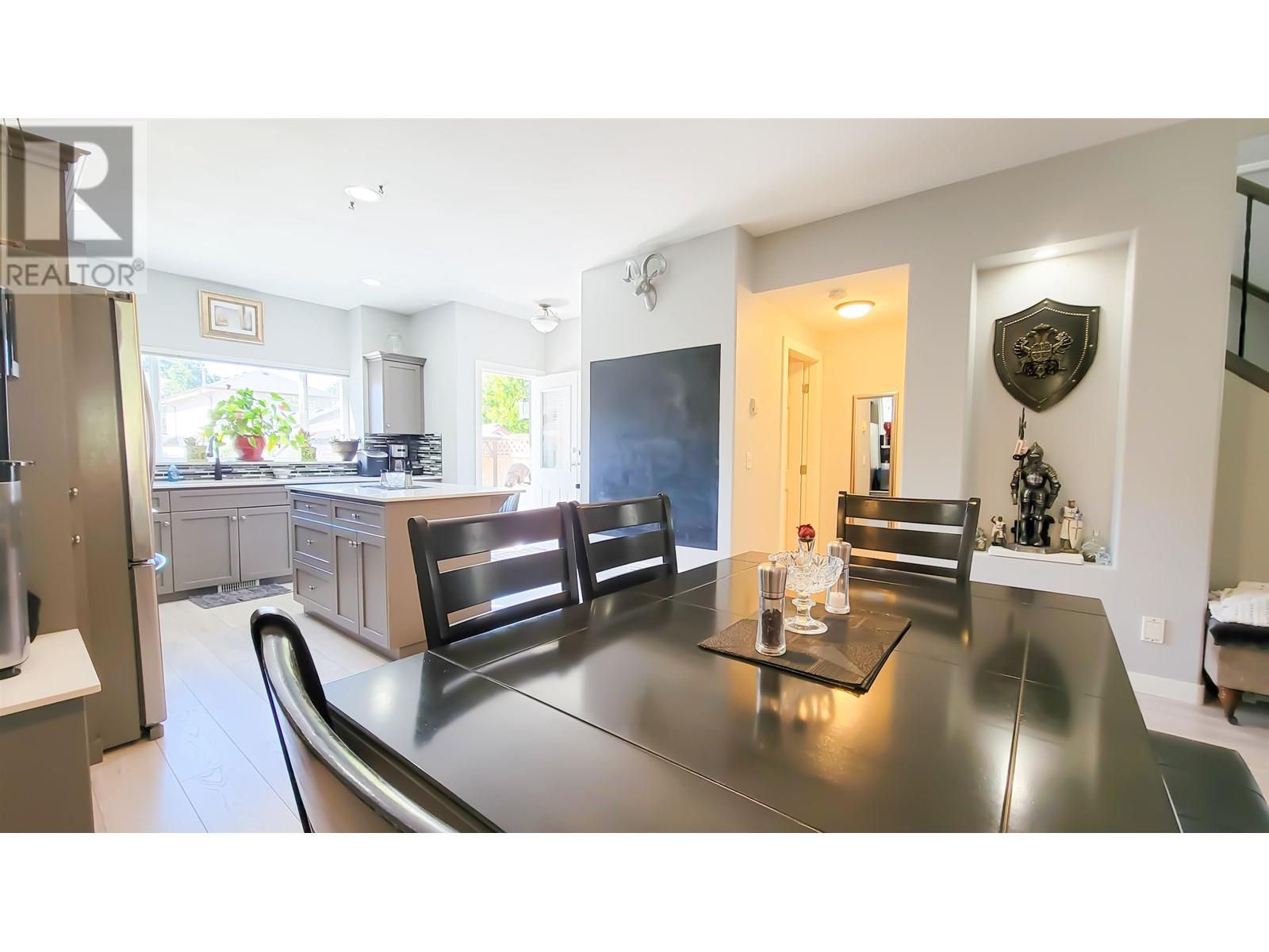 24104 102a Avenue, Maple Ridge, British Columbia  V2W 2B3 - Photo 22 - R2932837