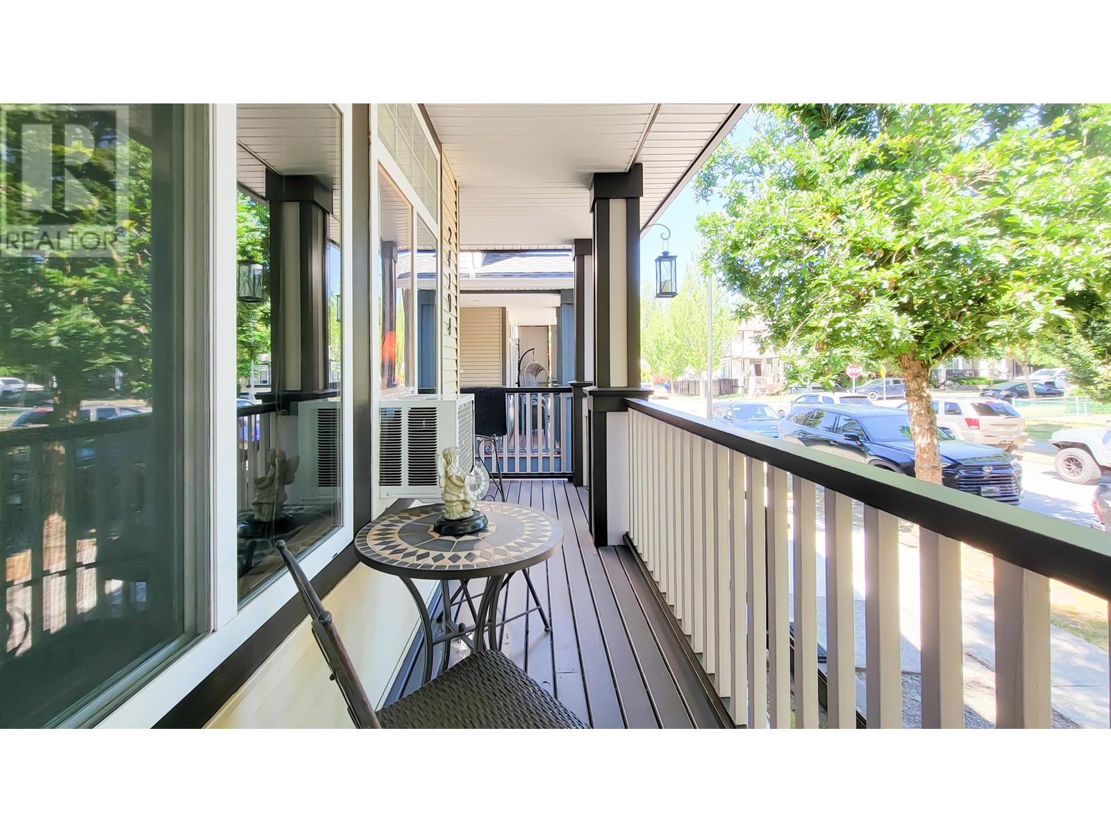 24104 102a Avenue, Maple Ridge, British Columbia  V2W 2B3 - Photo 4 - R2932837