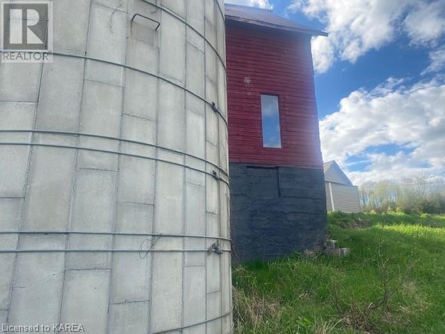 343 Lyndhurst Road, Lyndhurst, Ontario  K0E 1N0 - Photo 11 - 40655142