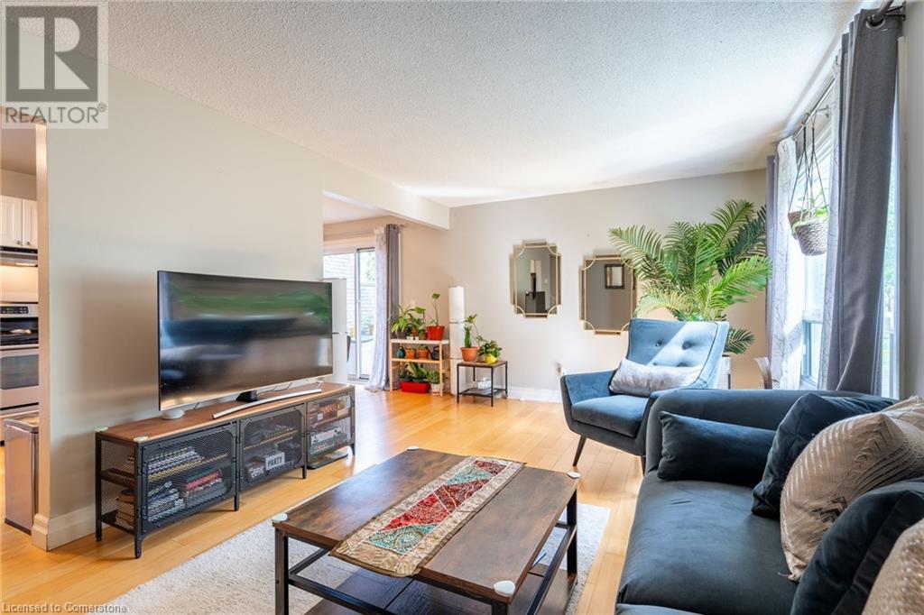 657 Francis Road Unit# 3Burlington, Ontario  L7T 3X6 - Photo 16 - 40658500