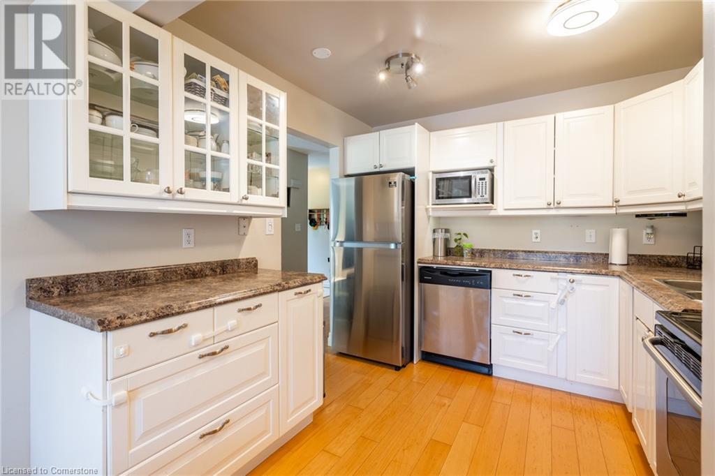657 Francis Road Unit# 3Burlington, Ontario  L7T 3X6 - Photo 20 - 40658500