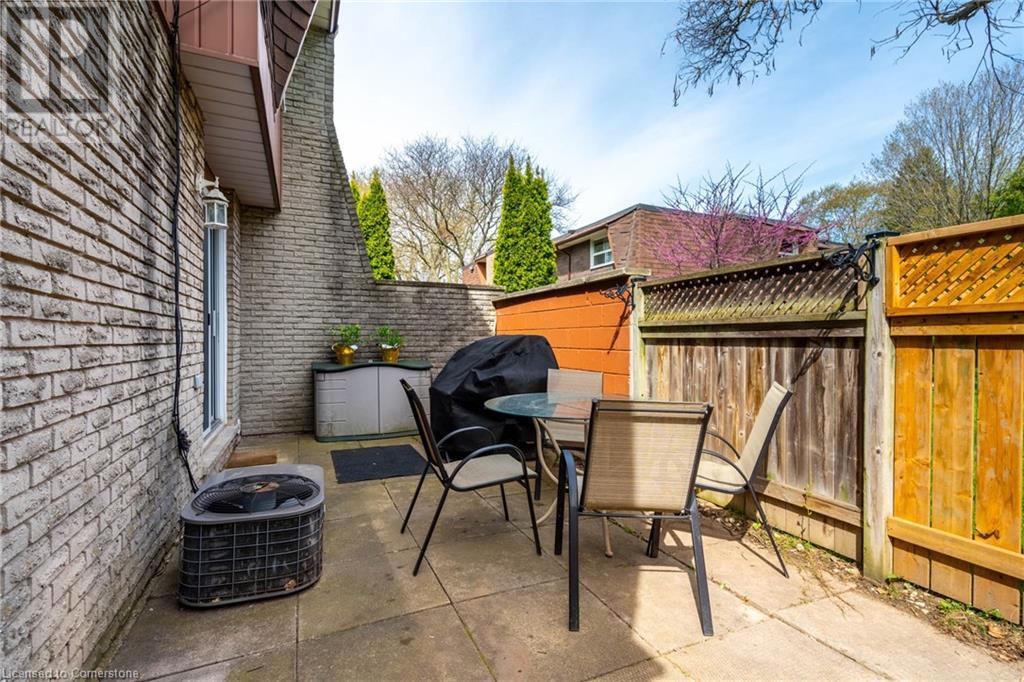 657 Francis Road Unit# 3Burlington, Ontario  L7T 3X6 - Photo 37 - 40658500