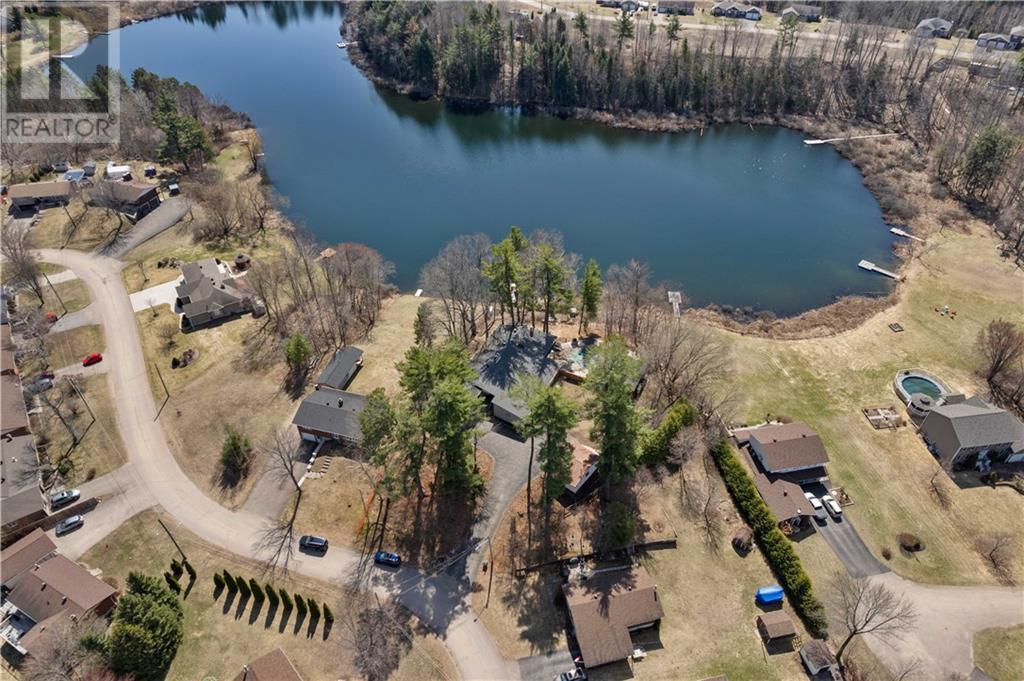 17 Harris Crescent, Beachburg, Ontario  K0J 1C0 - Photo 2 - 1415206