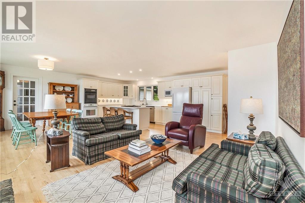 350 Berry Side Road, Ottawa, Ontario  K0A 1T0 - Photo 8 - 1414946