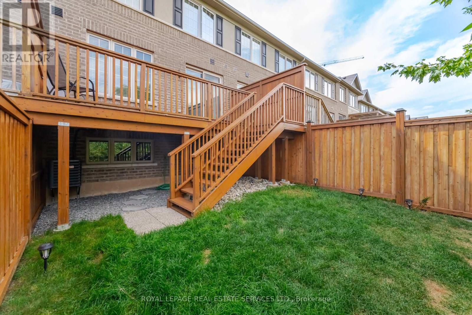 3275 MOCKINGBIRD COMMON Oakville