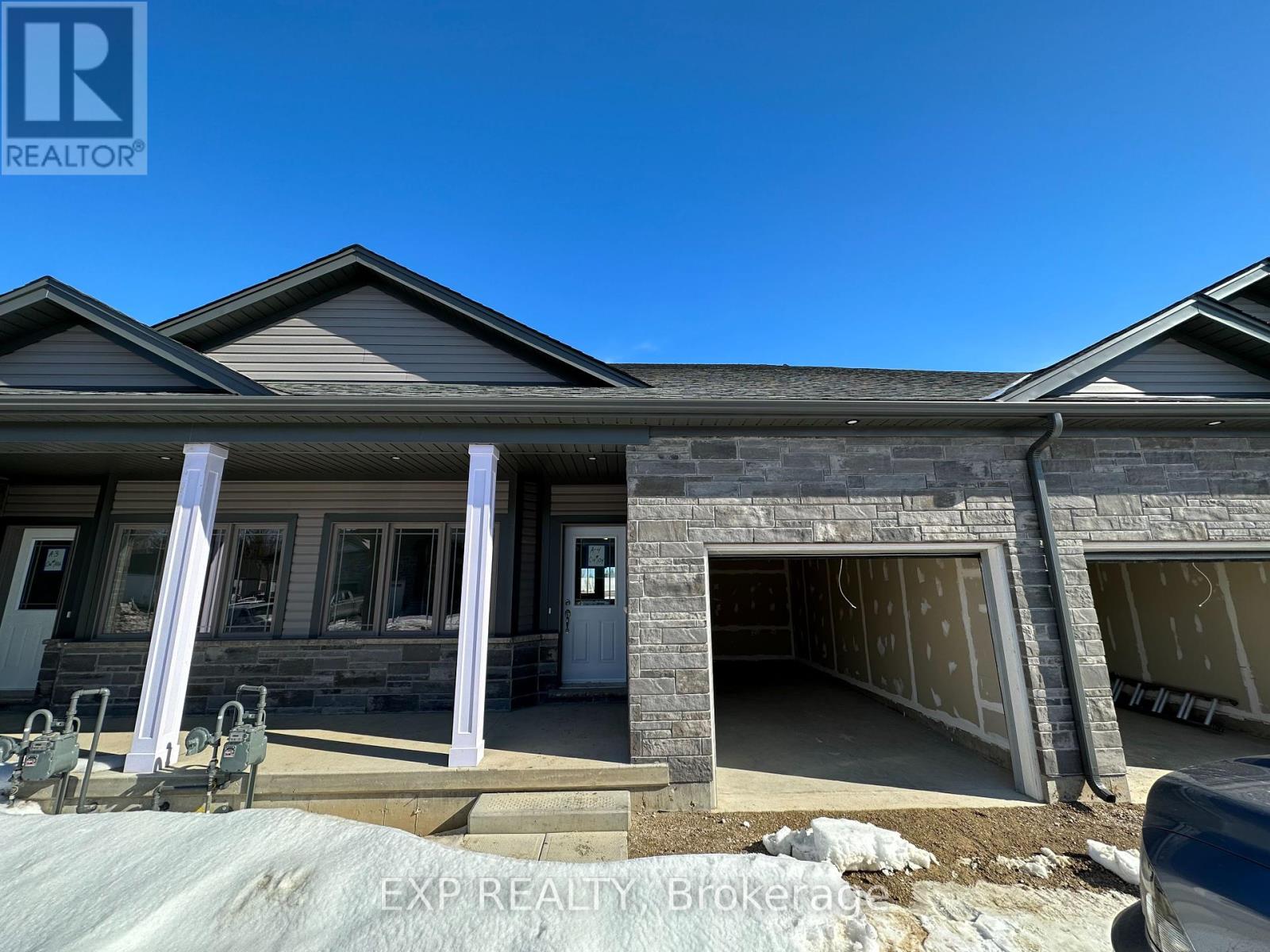 104 CHERLY AVENUE, North Perth, Ontario