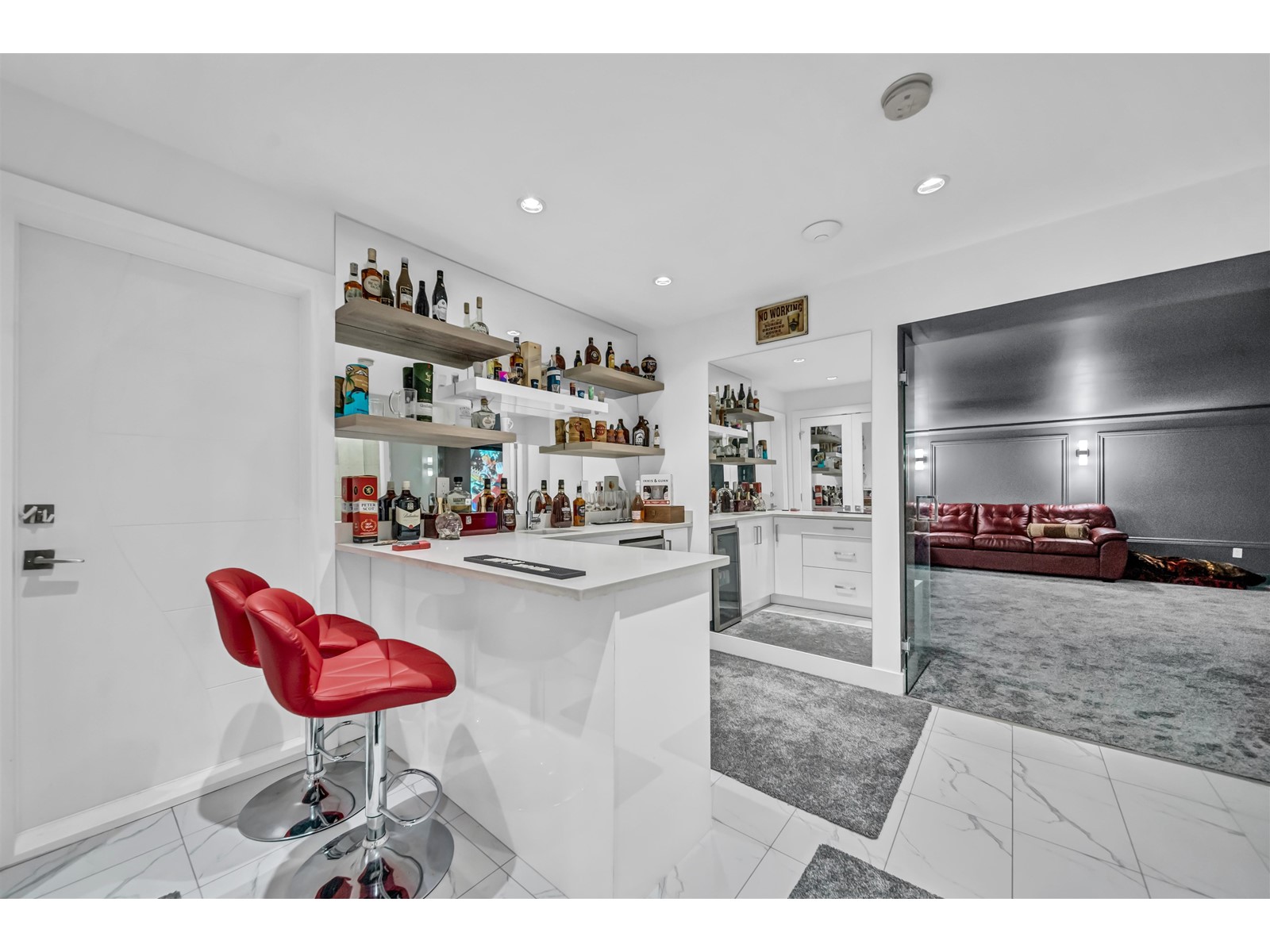 Property at 17977 98 AVENUE image 4