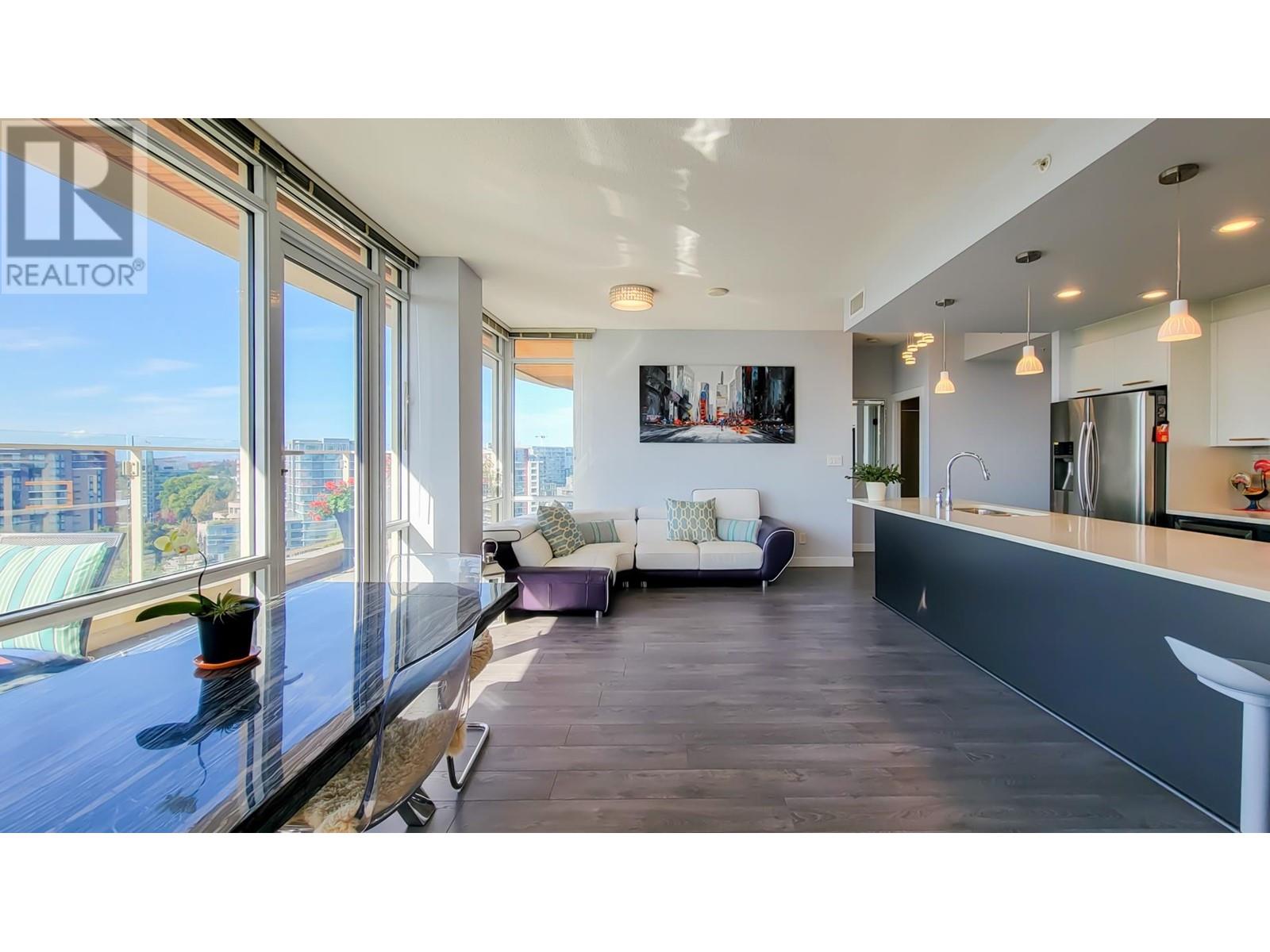 Listing Picture 7 of 23 : 1803 8333 ANDERSON ROAD, Richmond / 烈治文 - 魯藝地產 Yvonne Lu Group - MLS Medallion Club Member