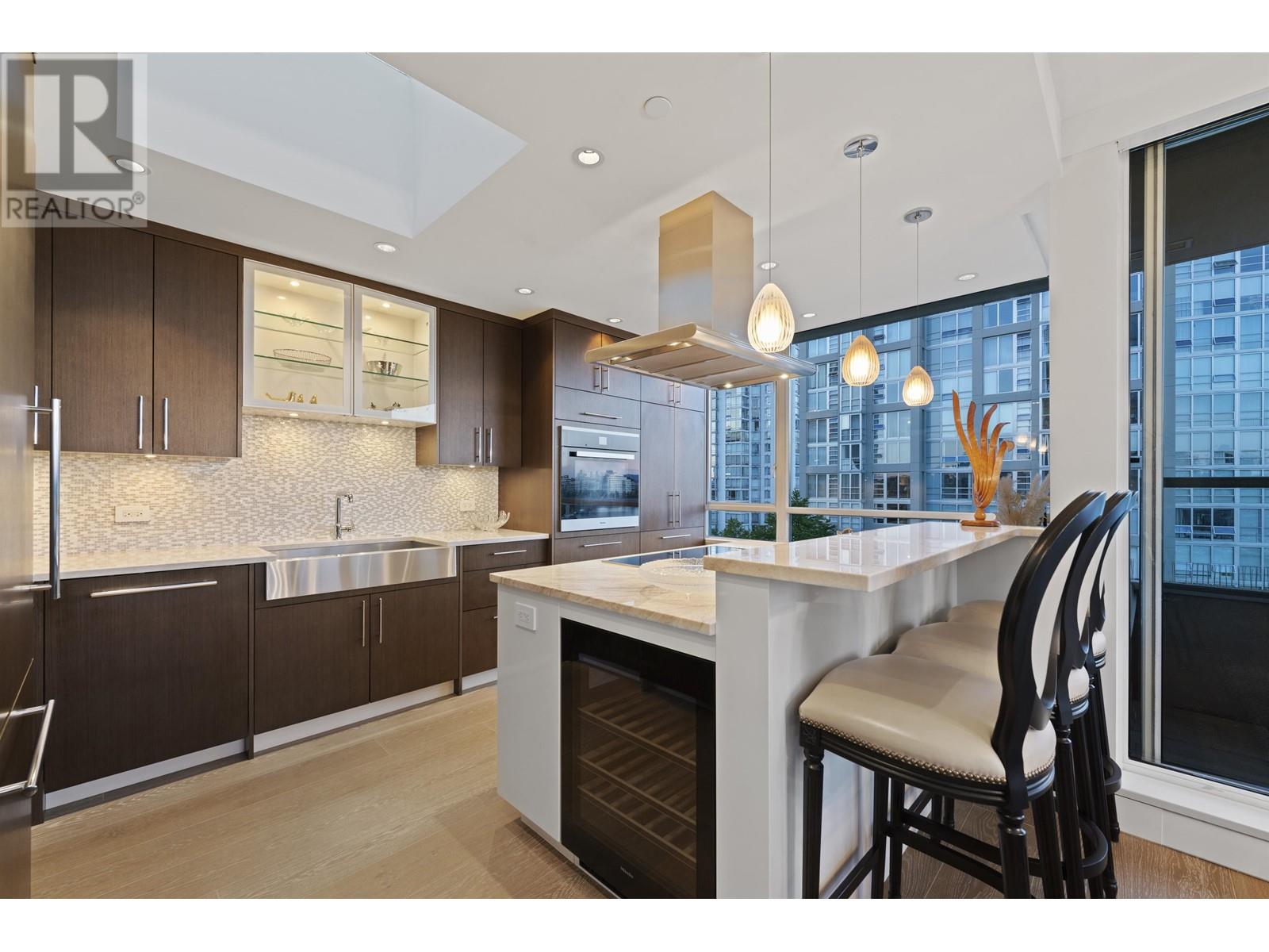1006 1288 Marinaside Crescent, Vancouver, British Columbia  V6Z 2W5 - Photo 11 - R2932913