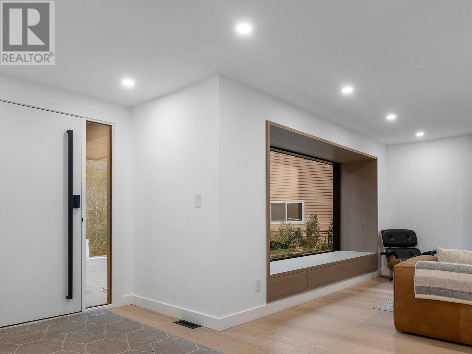 2182 Rufus Drive, North Vancouver, British Columbia  V7J 3P9 - Photo 6 - R2932877