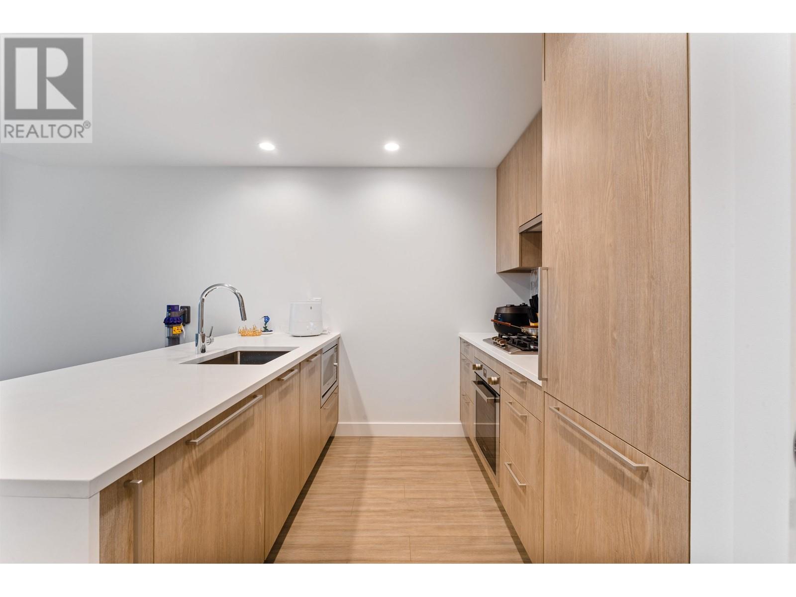 504 6398 Silver Avenue, Burnaby, British Columbia  V5H 0K7 - Photo 9 - R2932747