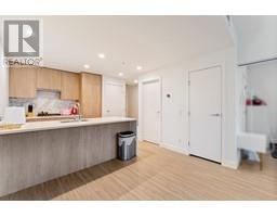 504 6398 SILVER AVENUE, Burnaby, British Columbia