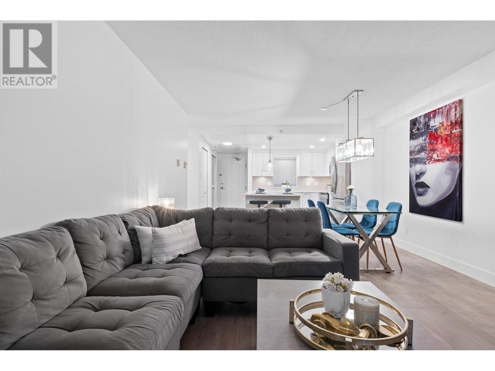 Listing Picture 15 of 40 : 312 555 ABBOTT STREET, Vancouver / 溫哥華 - 魯藝地產 Yvonne Lu Group - MLS Medallion Club Member