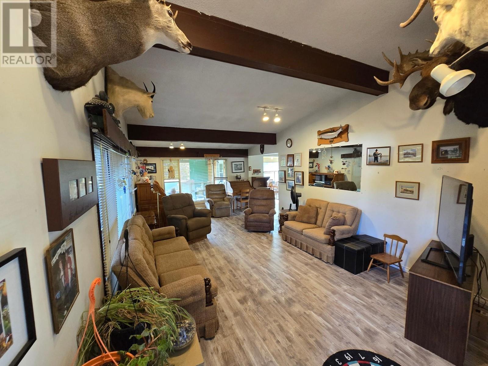 7055 Creek Road, Heffley, British Columbia  v2h 0b6 - Photo 10 - 181265