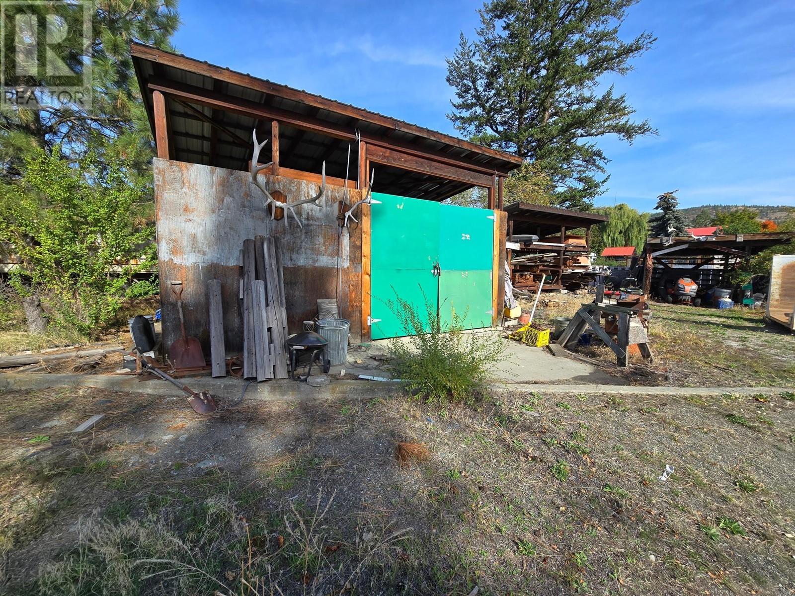 7055 Creek Road, Heffley, British Columbia  v2h 0b6 - Photo 29 - 181265