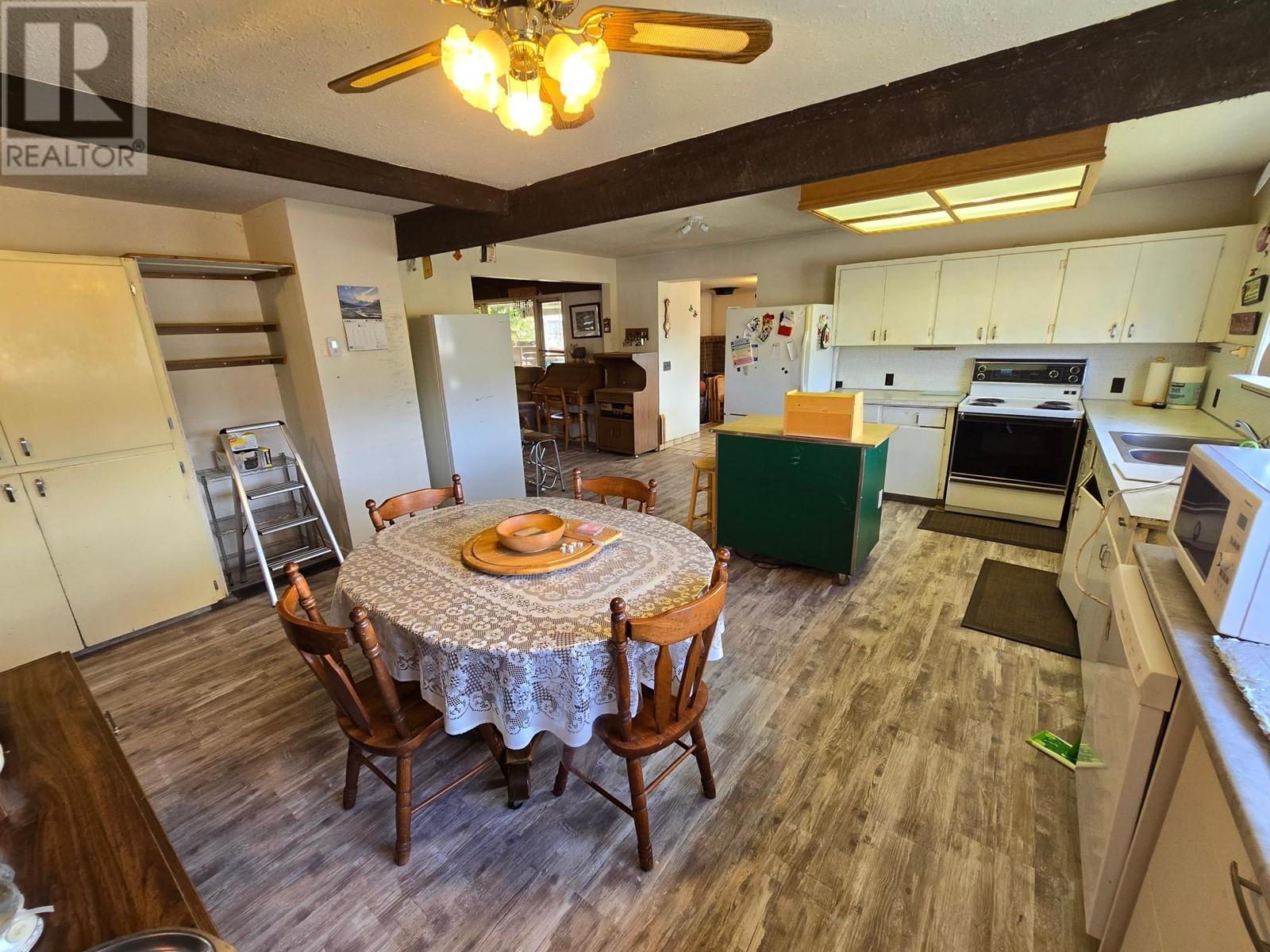 7055 Creek Road, Heffley, British Columbia  v2h 0b6 - Photo 6 - 181265