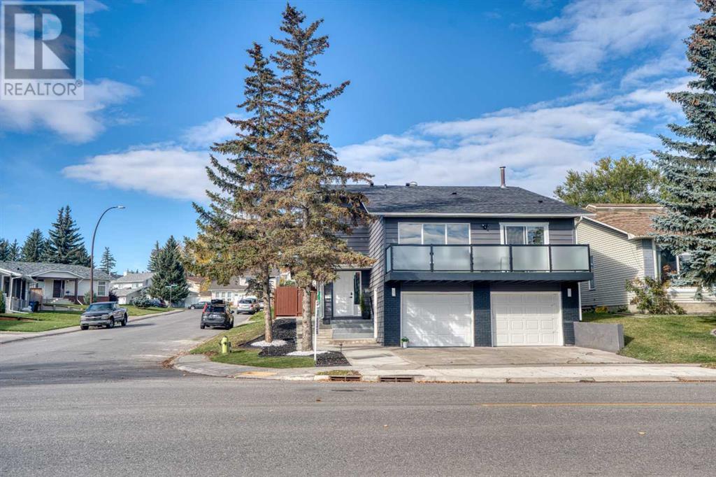 204 Woodbine Boulevard SW, calgary, Alberta