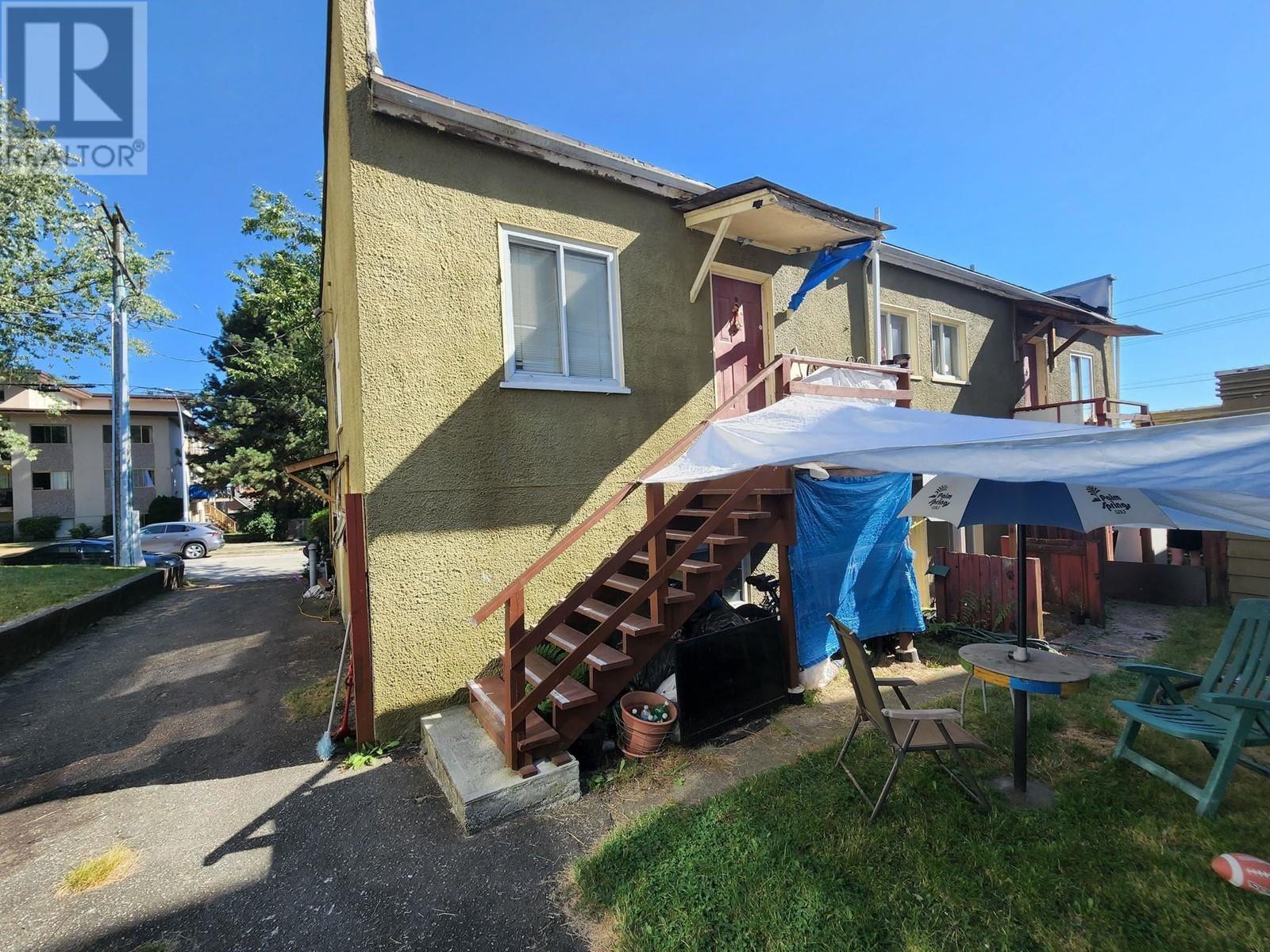 Property at 1121 HAMILTON STREET image 5