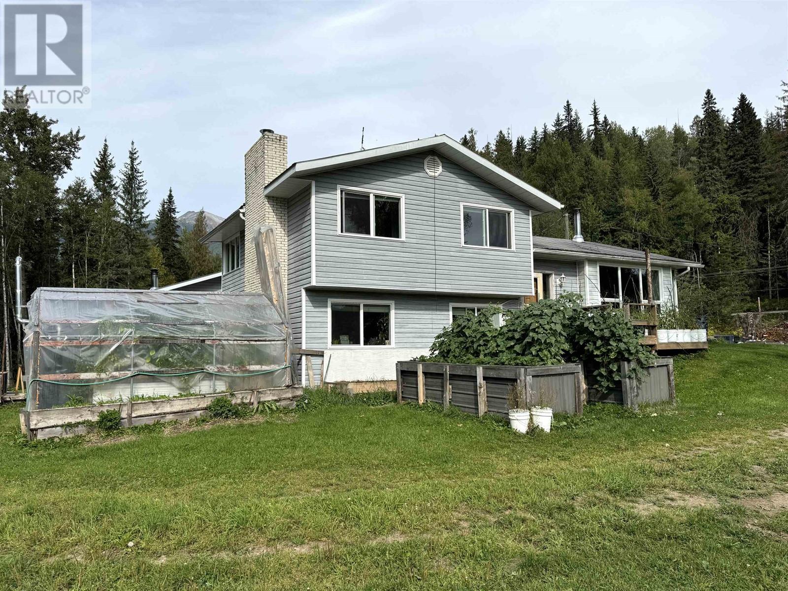 8165 Mountain View Road, Mcbride, British Columbia  V0J 2E0 - Photo 16 - C8063424