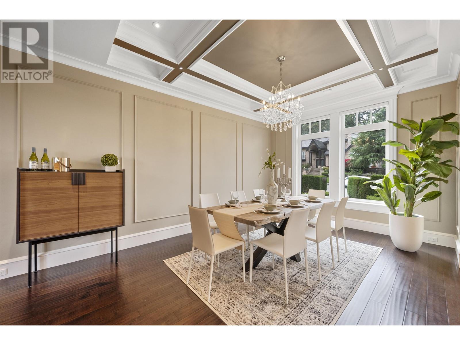 Listing Picture 7 of 25 : 6118 GORDON AVENUE, Burnaby / 本拿比 - 魯藝地產 Yvonne Lu Group - MLS Medallion Club Member