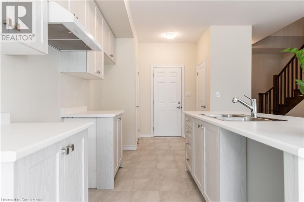 30 Sun Haven Lane Lane, Thorold South, Ontario  L2V 0K6 - Photo 13 - 40658766