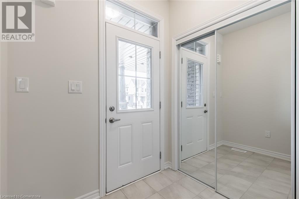 30 Sun Haven Lane Lane, Thorold South, Ontario  L2V 0K6 - Photo 3 - 40658766