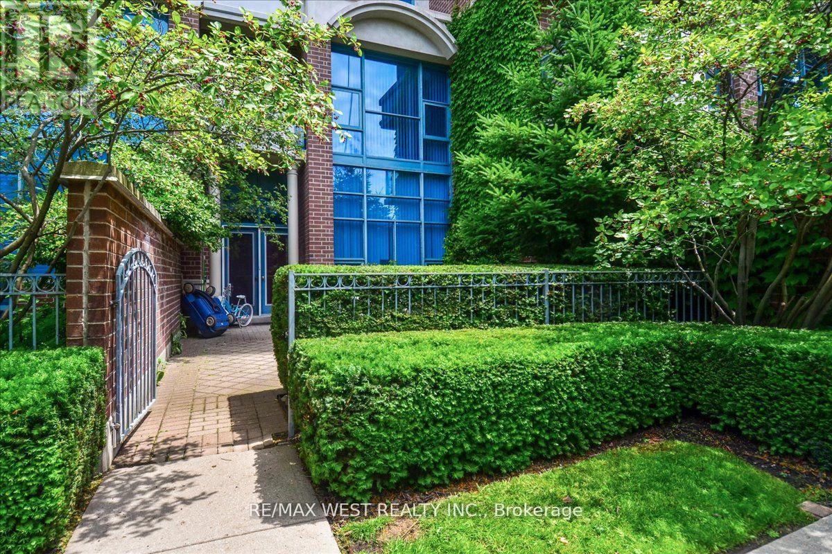 108 - 233 Beecroft Road, Toronto, Ontario  M2N 6Z9 - Photo 2 - C9382395