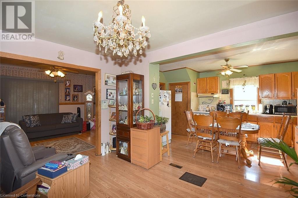 413 Brunswick Street, Hamilton, Ontario  L8H 6S3 - Photo 16 - 40657917