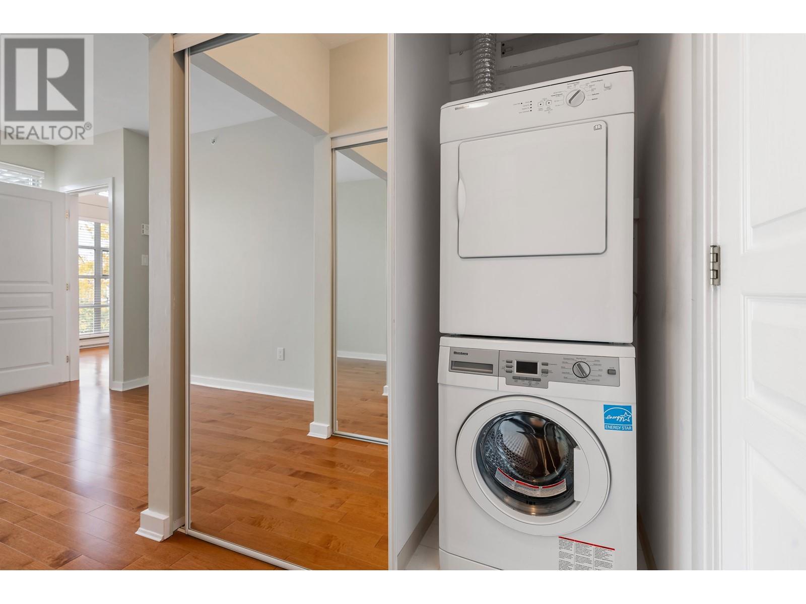 408 2020 Se Kent Avenue, Vancouver, British Columbia  V5P 4X1 - Photo 27 - R2933059