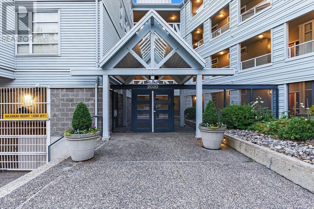 408 2020 Se Kent Avenue, Vancouver, British Columbia  V5P 4X1 - Photo 6 - R2933059